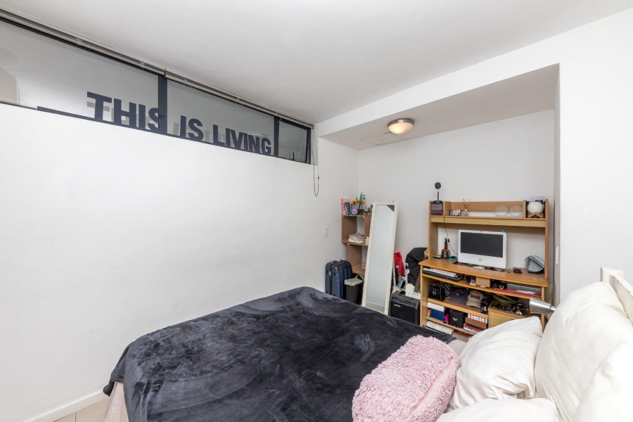 2 Bedroom Property for Sale in Observatory Western Cape